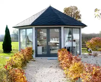 gartenpavillon-modell-rugen-mit-zwei-fenstern-258552-L1-1-00165-0-737x600