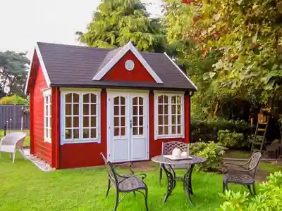 gartenhaus-clockhouse-r-44-royal-iso-258668-P1-1-00002-0-741x556
